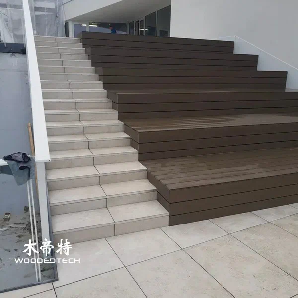 Composite decking trọng lượng giúp khách hàng lựa chọn vật liệu phù hợp cho các nhu cầu xây dựng khác nhau