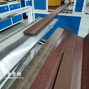 Kunststoff-Holzplatten-Außen für langlebige Wände im Freien Verkleidung und Gebäudeanwendungen