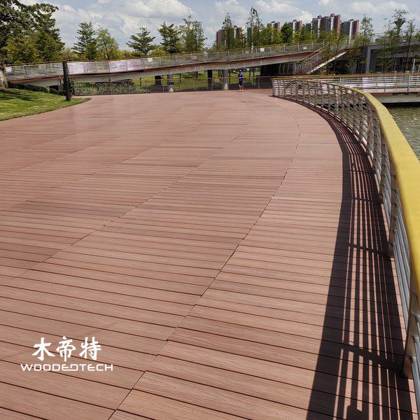 best-durable-composite-decking-for-24-joist-spacing-installation-1