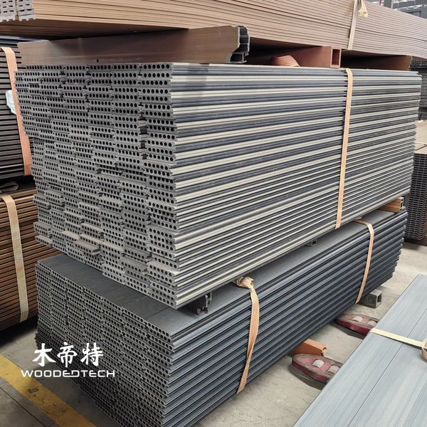 Durable Wood Decking Composite Boards for Outdoor Patios and Gardens
