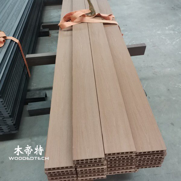 high-quality-1x6x12-composite-deck-boards-for-custom-deck-projects-2