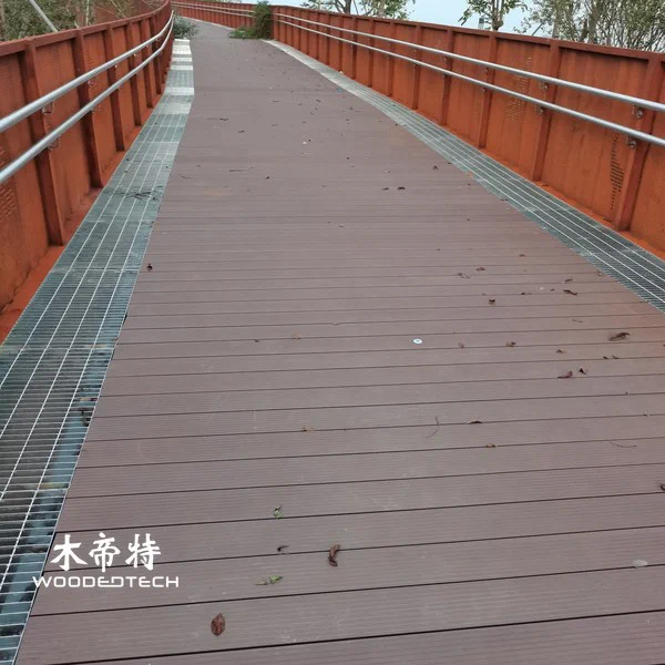 Come rimuovere le macchie composite del ponte | Cleaning & Care Solutions