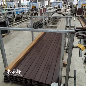 复合甲板的结构确保了坚固可靠的户外施工