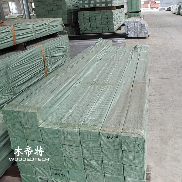 Composite solide pour de solides panneaux de terrasse extérieurs durables et des applications architecturales