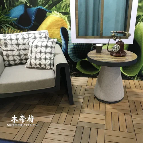 Legno di plastica per il decking con bassa manutenzione e lunga durata