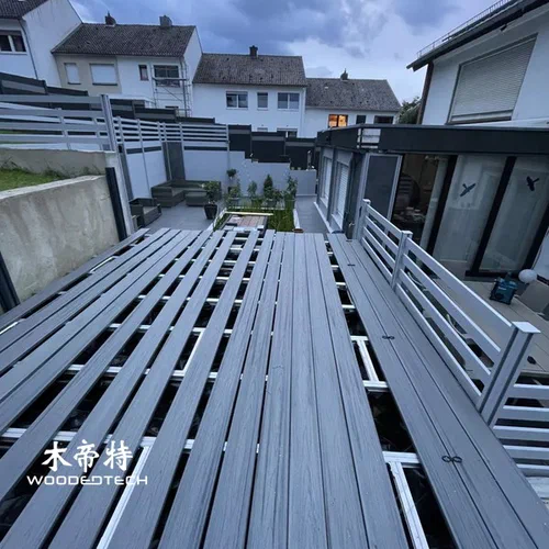 Deck Plastic Wood Combines Natural Appearance with Long Lasting Outdoor Performance
