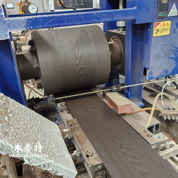 leading-oemodm-composite-deck-manufacturers-in-china-2