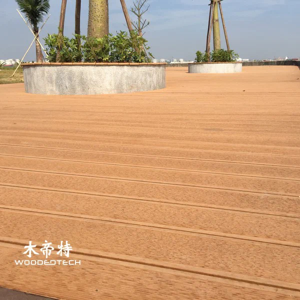 Moderno wpc flooring design Tendenze per progetti commerciali e residenziali
