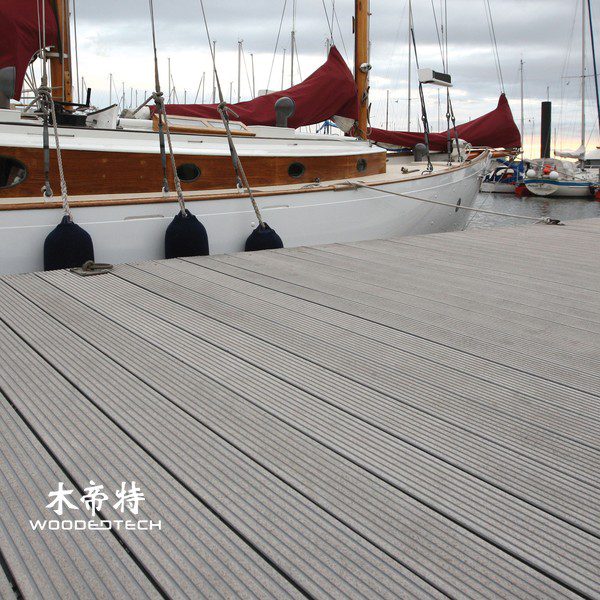 solid-composite-decking-boards-with-superior-load-bearing-capacity-factory-direct-3