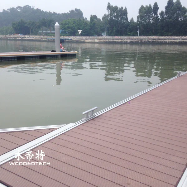 Decking in legno di plastica riciclato sostenibile - Pavimenti da giardino antiscivolo pesanti