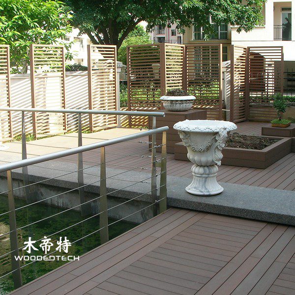 sustainable-recycled-plastic-wood-decking-heavy-duty-anti-slip-garden-flooring-2