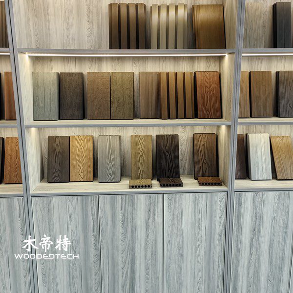 waterproof-eco-friendly-wpc-wallpanel-for-modern-wall-decoration-1