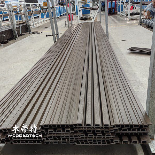 what-is-fluted-panel-2