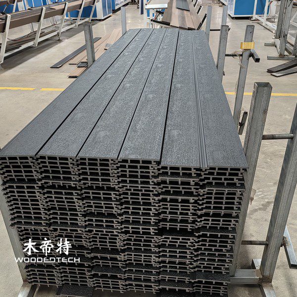 wholesale-wpc-panel-board-manufacturer-durable-composite-walls-2