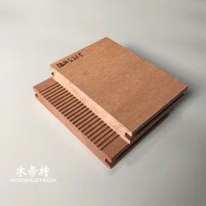 2D Wood Grain Solid Composite Decking D14021.5S Flat Surface