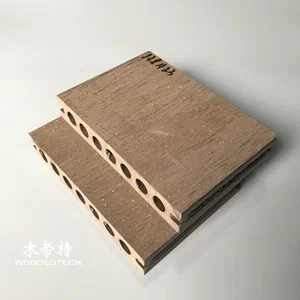 D13823 Plans De Pont De Bambou À Double Face À Double Face Avec Des Planches De Pont Avec Une Qualité Forte Et Divers Traitements De Surface De Grain De Bois