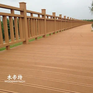 带有自然木外观的环保复合板